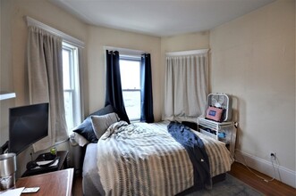67 Washburn Ave, Unit 2 in Cambridge, MA - Building Photo - Building Photo