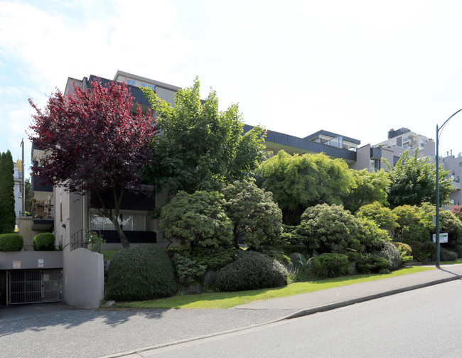 Pacific View Apartments