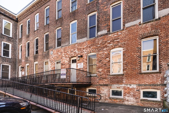 property at 325 Lafayette St