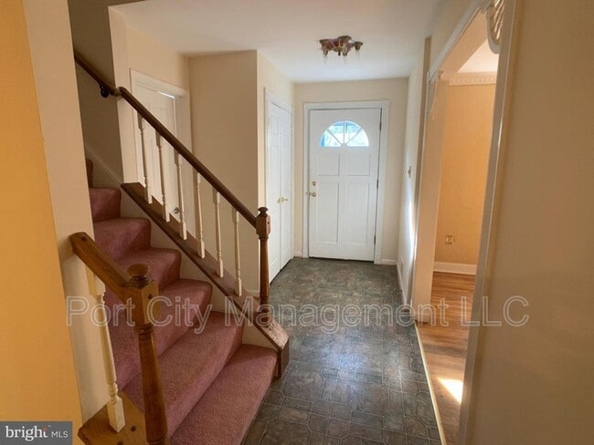 10902 Swansfield Rd in Columbia, MD - Building Photo - Building Photo
