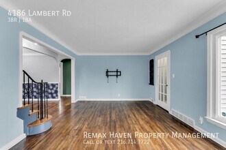 4186 Lambert Rd in South Euclid, OH - Building Photo - Building Photo