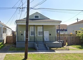 2711 Marengo St in New Orleans, LA - Building Photo