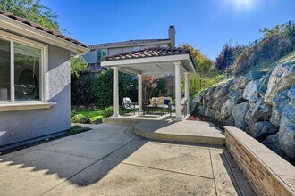 4056 Redondo Dr in El Dorado Hills, CA - Building Photo - Building Photo