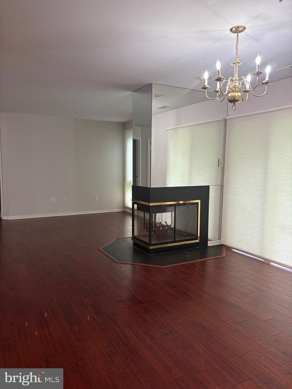 5006 Dorsey Hall Dr-Unit -A1 in Ellicott City, MD - Building Photo - Building Photo
