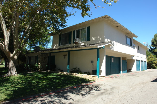 1725 Stokes St in San Jose, CA - Building Photo - Building Photo