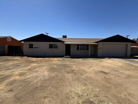 4905 W Avalon Dr in Phoenix, AZ - Building Photo