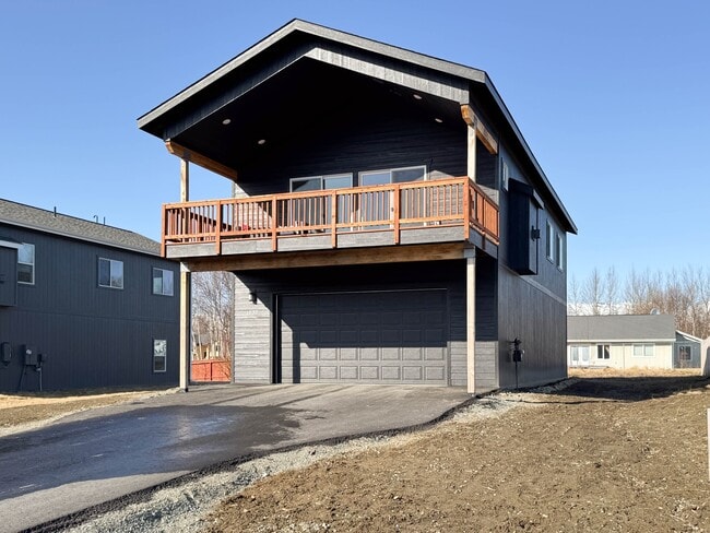 1030 E Mountain Peak Lp in Palmer, AK - Building Photo - Building Photo