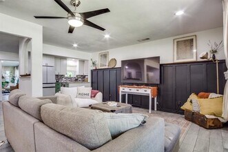 3501 Wedgway Dr in Fort Worth, TX - Building Photo - Building Photo