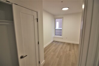 3 New St, Unit 202 in Boston, MA - Building Photo - Building Photo