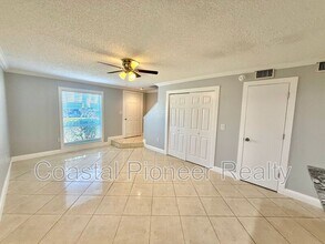 11913 Cypress Hill Cir in Tampa, FL - Building Photo - Building Photo