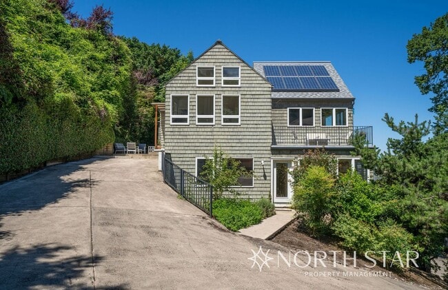 property at 1221 NW Summit Ave