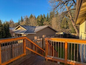 2535-2537 Wilark Dr NW in Salem, OR - Building Photo - Building Photo