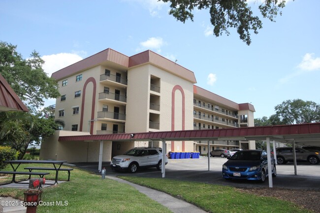 property at 1049 Rockledge Dr