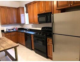 1227 N Rockwell St, Unit 2 in Chicago, IL - Building Photo