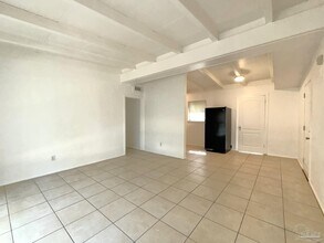 208 Aquamarine Ave in Pensacola, FL - Building Photo - Building Photo