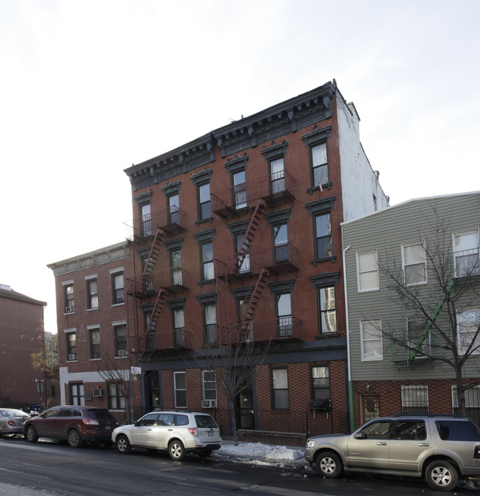 163-165 Franklin St in Brooklyn, NY - Foto de edificio