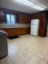 150 Spencer St in Manchester, CT - Building Photo - Building Photo