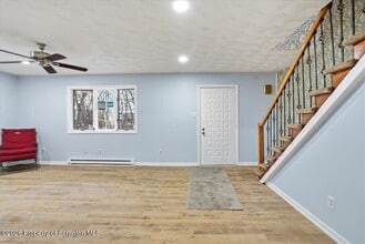 21 Circle Dr in Wilkes-Barre, PA - Building Photo - Building Photo