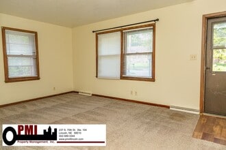 4615 S 48th St in Lincoln, NE - Building Photo - Building Photo
