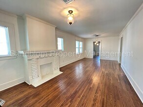 219 S College Ave in Tulsa, OK - Building Photo - Building Photo
