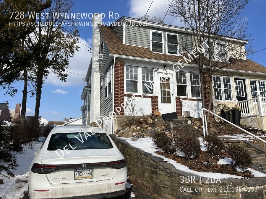 728 W Wynnewood Rd in Ardmore, PA - Building Photo