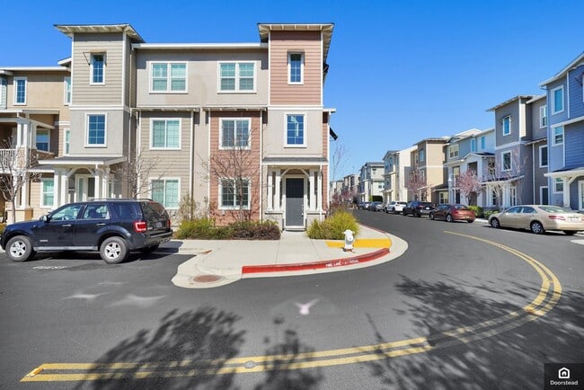 property at 101 Jetty Dr
