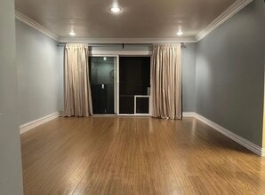 211 Briarwood in Irvine, CA - Building Photo - Building Photo