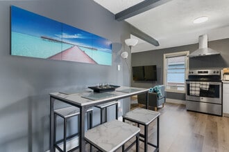 5428 Second Avenue in Niagara Falls, ON - Building Photo - Building Photo