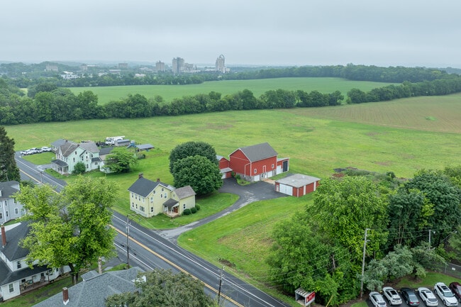 HH Nazareth Nests in Nazareth, PA - Building Photo - Primary Photo