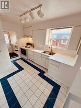 110 Cedarcrest Blvd in Toronto, ON - Building Photo - Building Photo