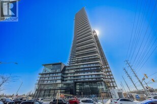 448 Burnhamthorpe Rd W in Mississauga, ON - Building Photo