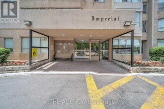 30 Malta Ave. in Brampton, ON - Building Photo - Building Photo