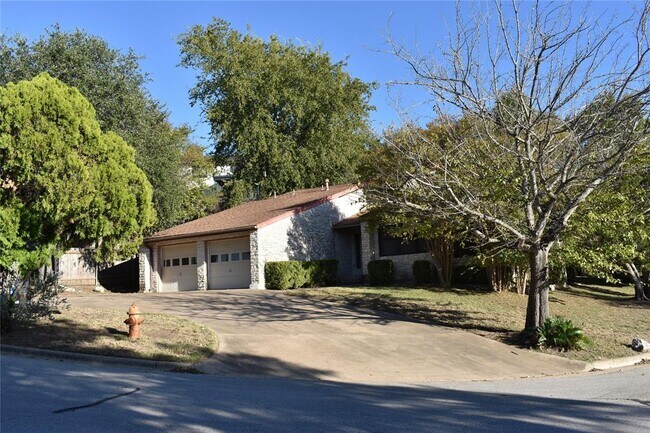 5309 Doe Valley Ln in Austin, TX - Building Photo - Building Photo