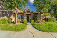 39753 Princeton Way in Murrieta, CA - Foto de edificio - Building Photo