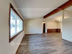 6109 81st Ave N in Minneapolis, MN - Foto de edificio - Building Photo