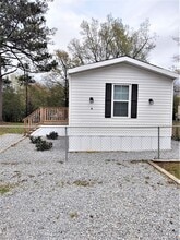 6 Elcona St in Hubert, NC - Building Photo - Building Photo