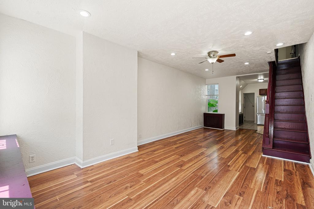 3074 Martha St in Philadelphia, PA - Building Photo