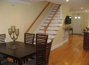 142 Clark St in Waltham, MA - Building Photo - Building Photo