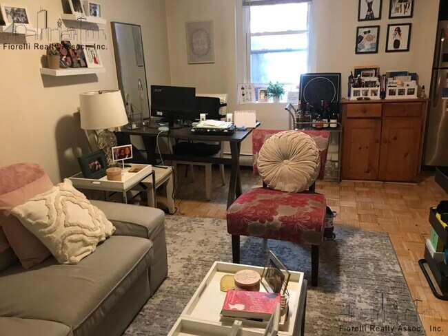 56 Prince St, Unit 2 in Boston, MA - Building Photo - Building Photo