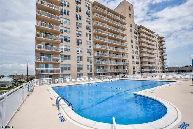 9400 Atlantic Ave in Margate City, NJ - Building Photo - Building Photo