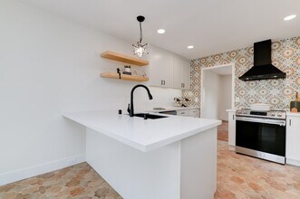 4373 Loma Riviera Ct in San Diego, CA - Building Photo - Building Photo