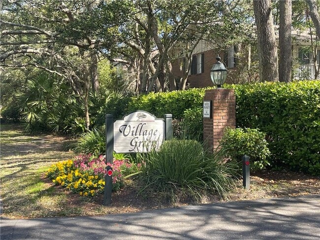 property at 800 Mallery St