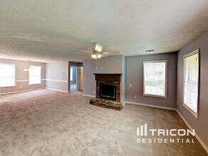 108 Aristocratic Way in Locust Grove, GA - Building Photo - Building Photo