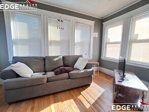 192 Washington St, Unit 1 in Boston, MA - Building Photo - Building Photo