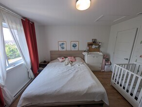 6900 De Chambéry Rue in Brossard, QC - Building Photo - Building Photo