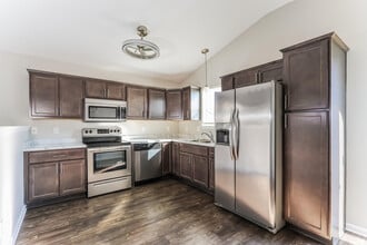 2220 Walcot Way in Lexington, KY - Building Photo - Building Photo