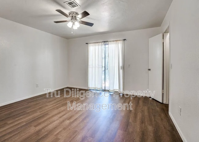 8801 St George Way in Midwest City, OK - Building Photo - Building Photo