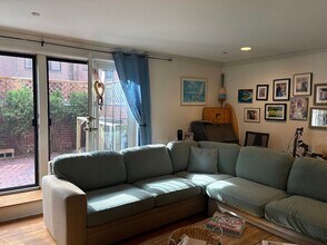 308 Beacon St in Boston, MA - Building Photo - Building Photo