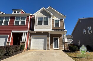 28 Timber Oak Wy in Simpsonville, SC - Building Photo