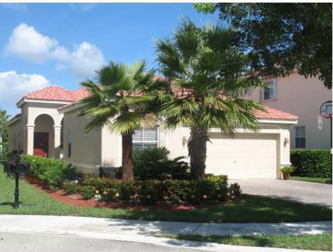 4227 Sabal Ridge Cir